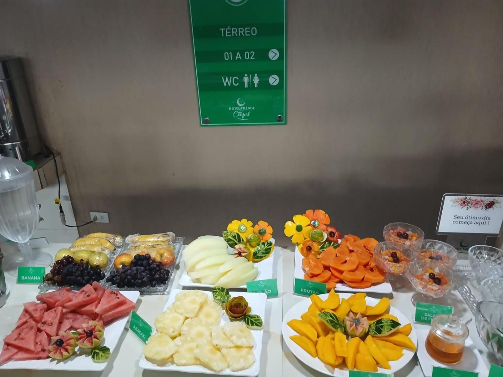 Hotel Village 가라늉스 외부 사진